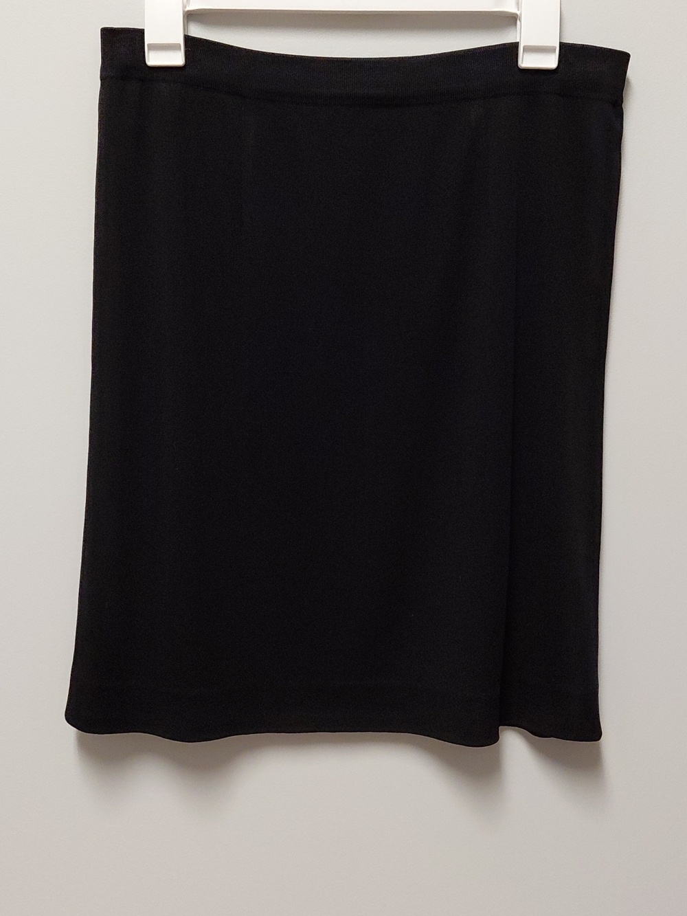 Misook Black Pencil Knit Skirt, Size Medium